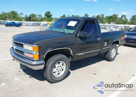 1998 Chevrolet K1500 Fleetside из США, поврежденный, VIN 1GCEK14RXWZ173575